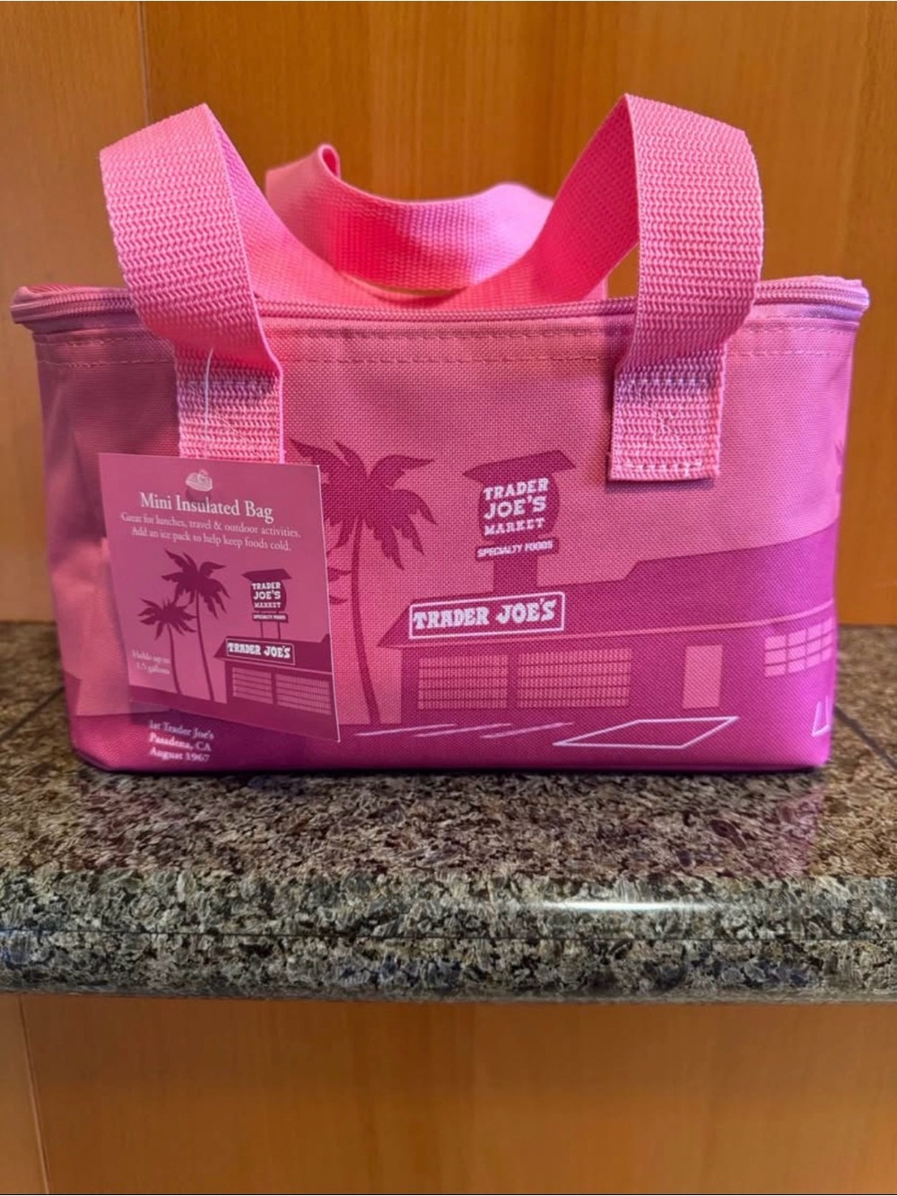 NEW WITH TAGS TRADER JOES MINI INSULATED TOTE COOLER BAG IN PINK